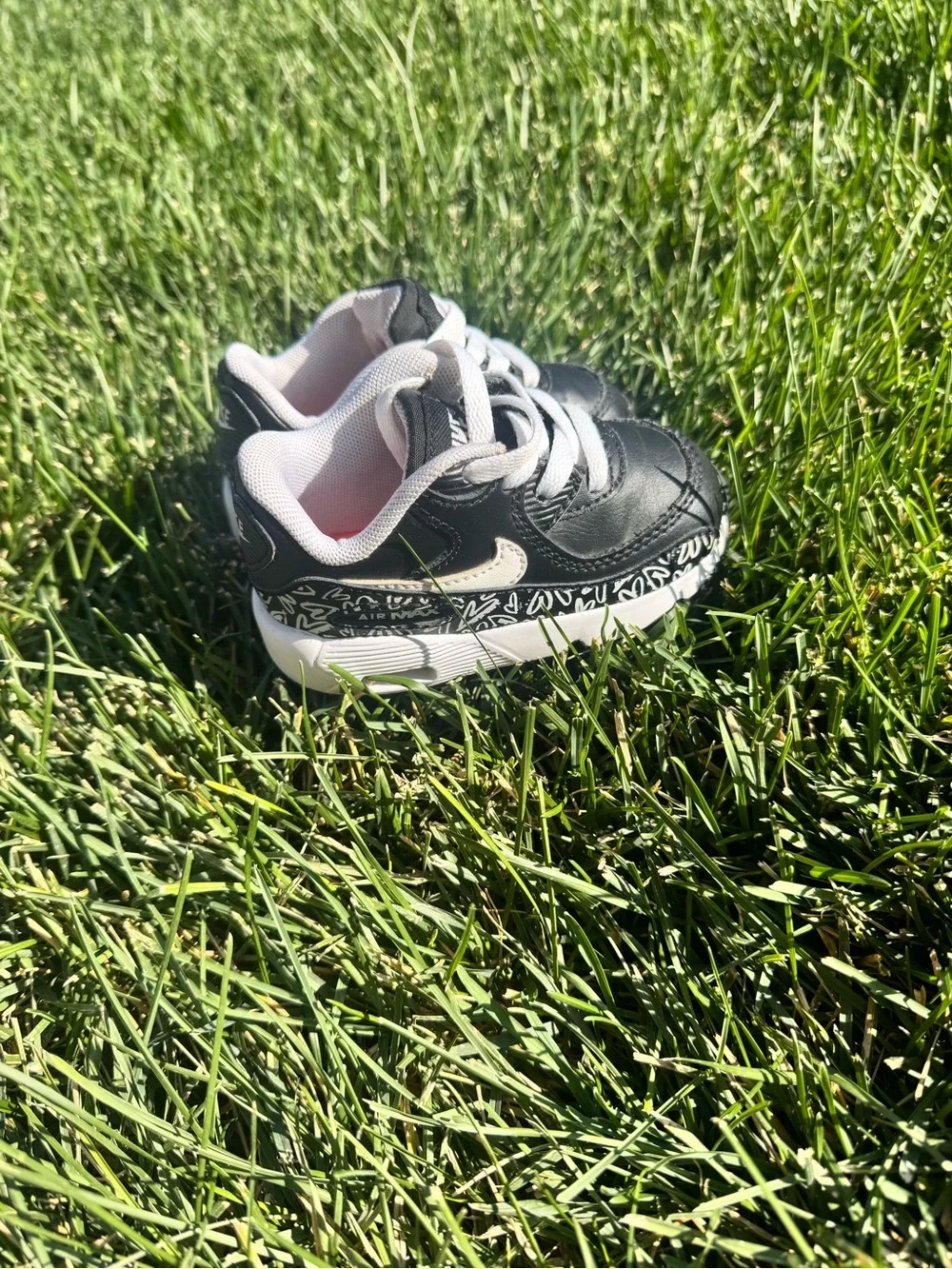 Nike Air Max 90 Heart Print Toddler Sneakers Size 5C